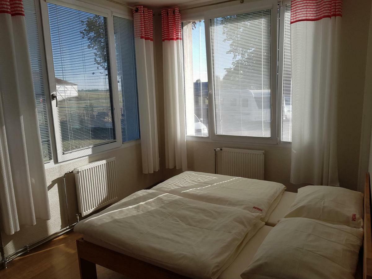 Country House Reem Pommeuse Bagian luar foto