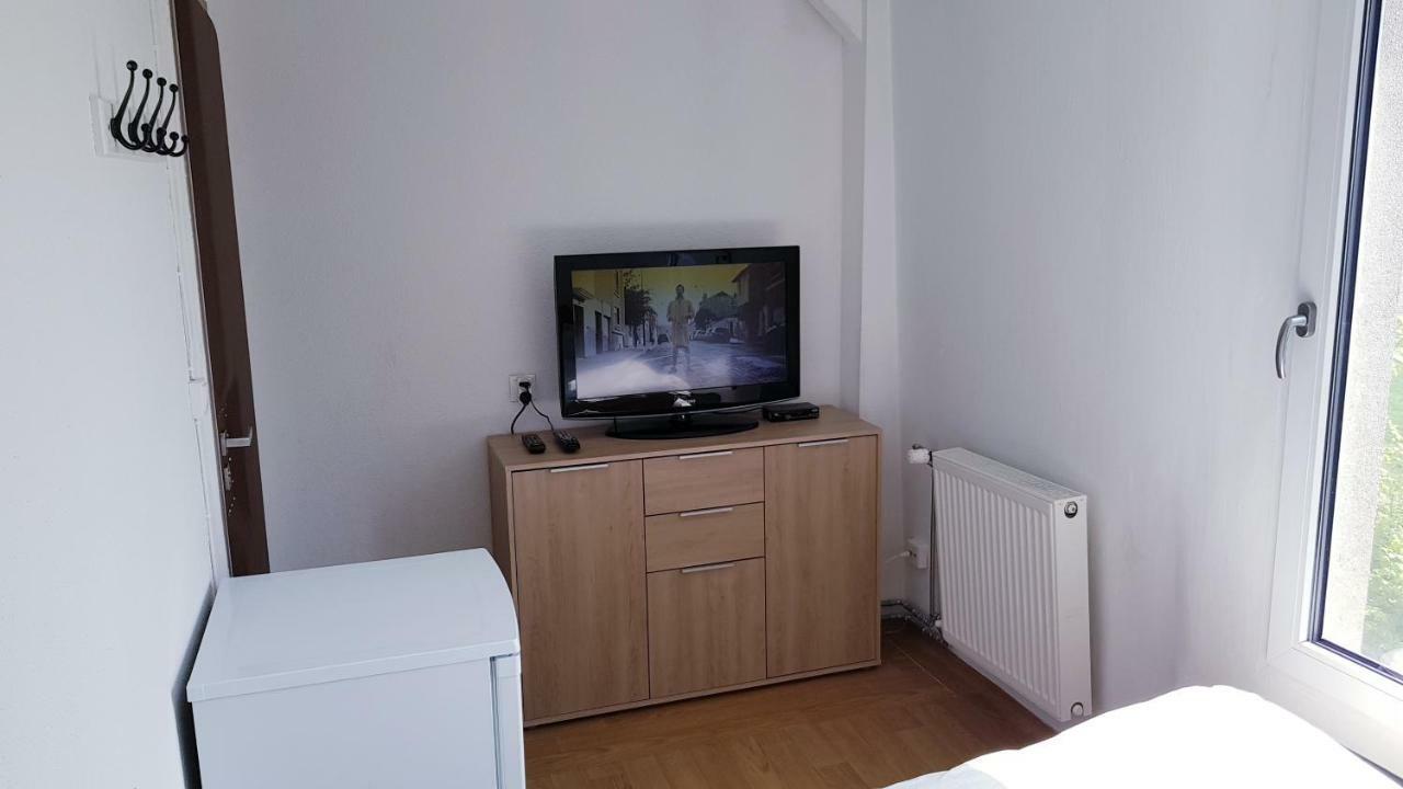 Country House Reem Pommeuse Bagian luar foto